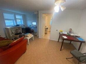 76 2nd Ave-Unit -Lower in East Rockaway, NY - Building Photo - Building Photo