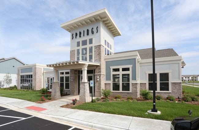 Springs At Sun Prairie in Sun Prairie, WI - Foto de edificio - Interior Photo