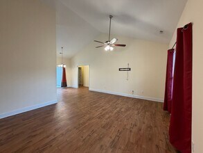 348 Hawk Hollow Trail in Burgaw, NC - Building Photo - Building Photo