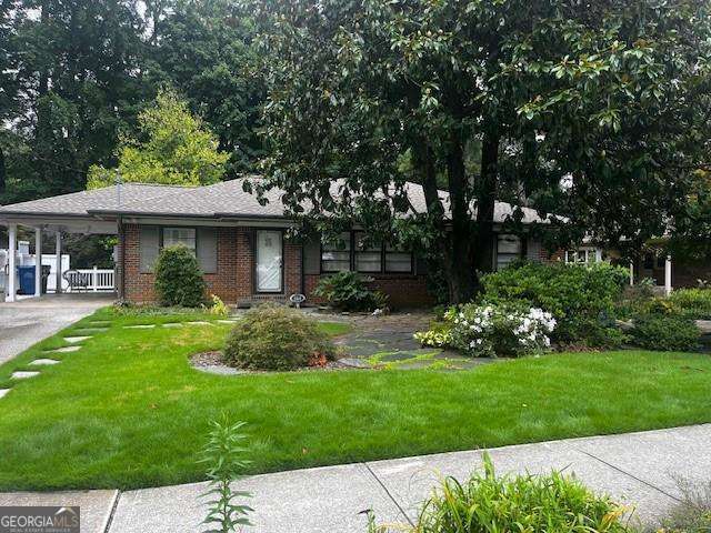 property at 564 Wimbledon Rd NE