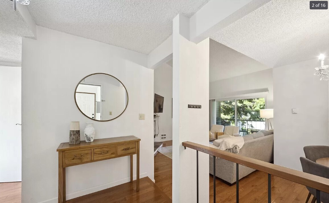 17529 151st Ave SE, Unit Renton in Renton, WA - Building Photo