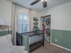 241 Saddlebrooke Rd in Lexington, SC - Foto de edificio - Building Photo