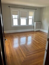 100 Lauriston St, Unit 100 in Providence, RI - Building Photo - Building Photo