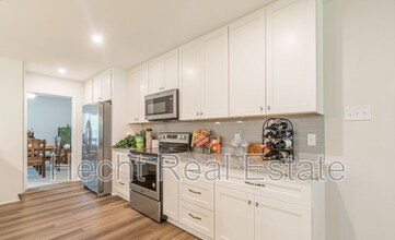 157 Persia Dr in Universal City, TX - Building Photo - Building Photo