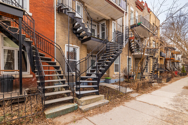 5444-5454 8E Av in Montréal, QC - Building Photo - Building Photo