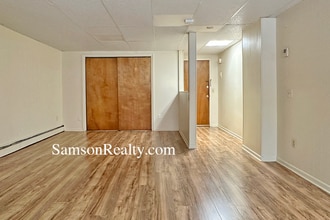 65 New Rd in East Providence, RI - Building Photo - Building Photo