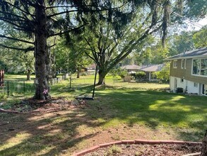 401 Rhode Island Ave S in Minneapolis, MN - Foto de edificio - Building Photo