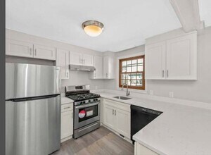 92 Prescott Dr in Chelmsford, MA - Building Photo - Building Photo