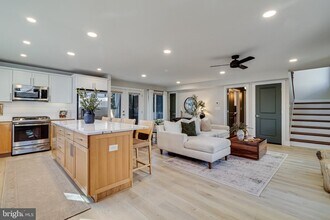 84 S Chesapeake Ave in Prince Frederick, MD - Building Photo - Building Photo