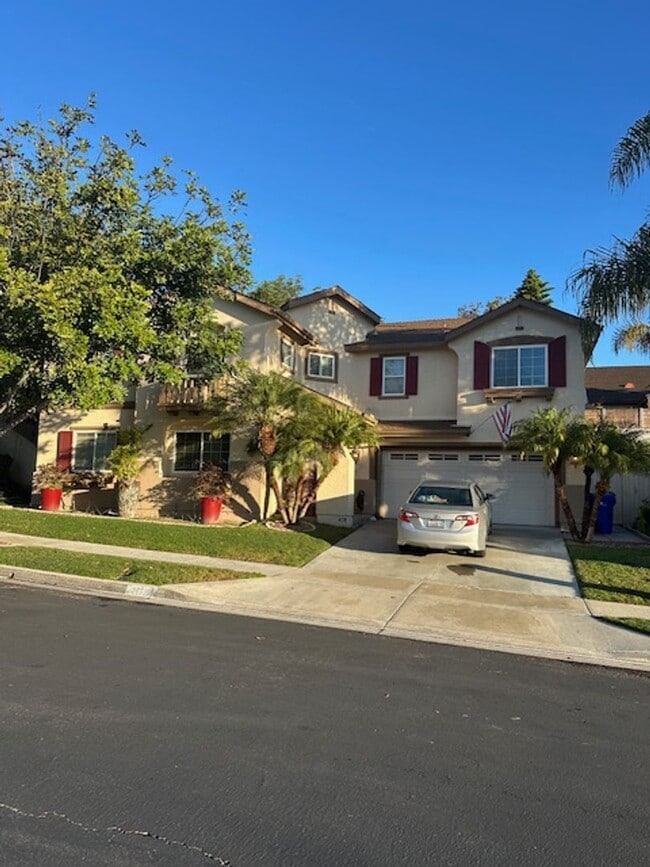 4178 Summerview Way in Oceanside, CA - Building Photo - Building Photo