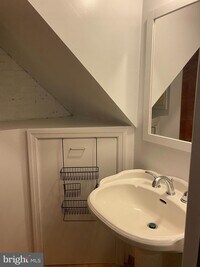 1724 Aliceanna St photo'