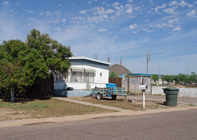 Park Place Community in Phoenix, AZ - Building Photo - Building Photo