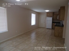 415 W Pirul St-Unit -#2 in Edinburg, TX - Building Photo - Building Photo