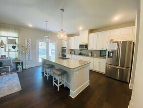 5274 Sophia Downs Ct in Suwanee, GA - Building Photo - Building Photo
