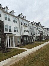 14517 Pomona Ln in Carmel, IN - Building Photo - Building Photo