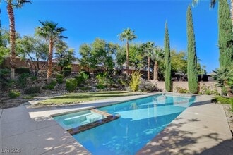 4225 Terrapin Mountain Dr in Las Vegas, NV - Foto de edificio - Building Photo