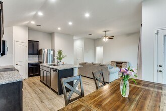 9925 Ryegrass Terrace in Crowley, TX - Building Photo - Building Photo