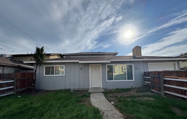 property at 3725 Soranno Ave