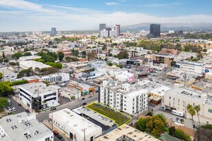1656 Sawtelle Blvd in Los Angeles, CA - Building Photo