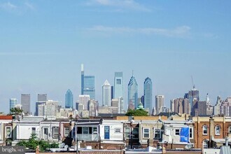 1705 Jackson St in Philadelphia, PA - Building Photo - Building Photo