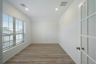 307 Flower Reed Ct in Magnolia, TX - Foto de edificio - Building Photo