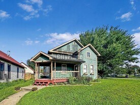 942 Fayette St in Indianapolis, IN - Building Photo