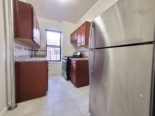 property at 2301 Creston Ave