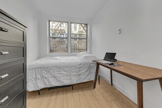 228 E 25th St, Unit 8 in New York, NY - Building Photo - Building Photo