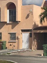 4357 W 11th Ln in Hialeah, FL - Building Photo