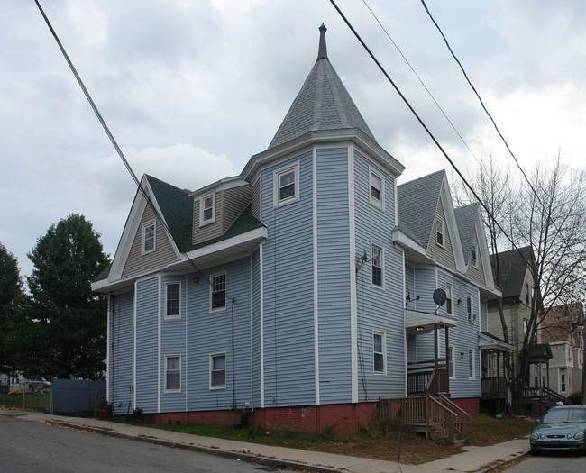 43-45 Nichols St in Haverhill, MA - Foto de edificio - Building Photo