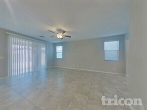 2831 Lindsey Spgs St in Las Vegas, NV - Building Photo - Building Photo