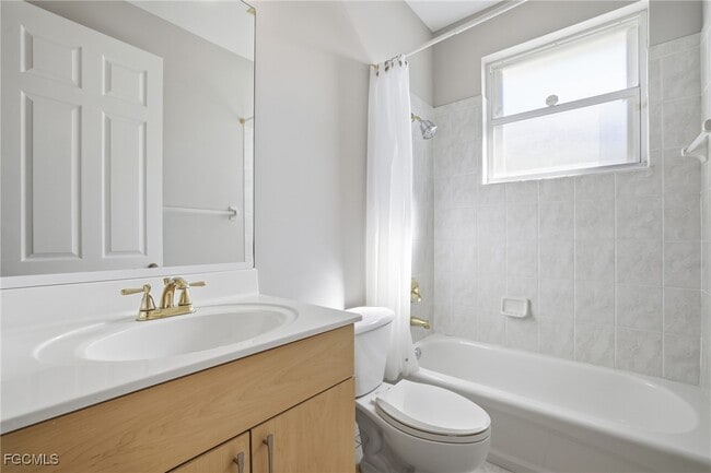 property at 1012 SE 5th Terrace