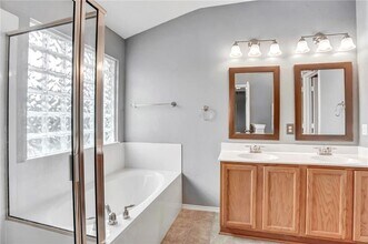 1818 Thompson Trail in Round Rock, TX - Building Photo - Building Photo