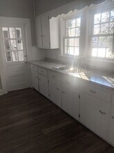 511 Alamance Rd in Burlington, NC - Building Photo - Building Photo