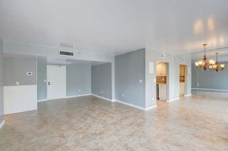 859 Jeffery St-Unit -303 in Boca Raton, FL - Building Photo - Building Photo
