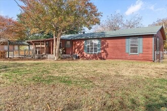 519 Tolson Ave in Van Alstyne, TX - Building Photo - Building Photo
