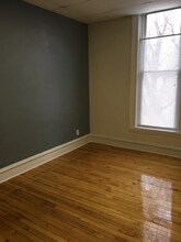 1517 Plainfield Ave NE in Grand Rapids, MI - Building Photo - Building Photo