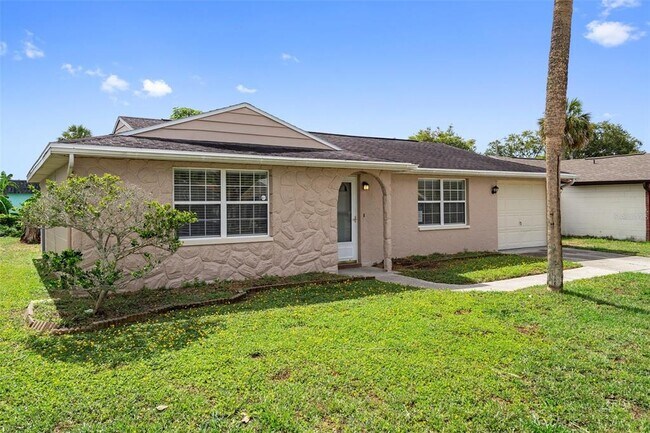 9740 Lamantin Dr in Port Richey, FL - Building Photo - Building Photo