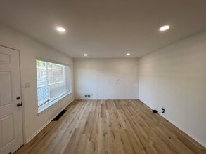 820 Gordon Ave, Unit 5 in Belmont, CA - Building Photo - Building Photo