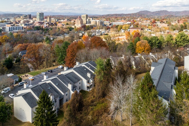 Woodberry Apartments