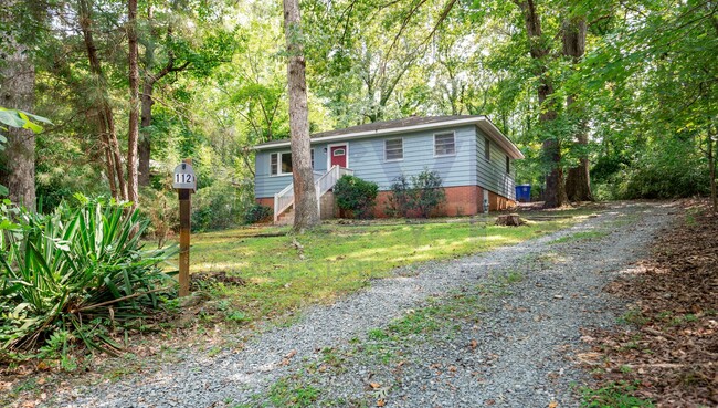 112 Hanna St in Carrboro, NC - Building Photo - Building Photo