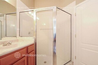 809 Greenbelt Cir in Brandon, FL - Building Photo - Building Photo