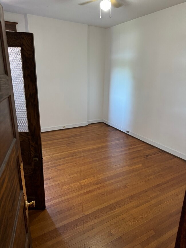 209 W Fifth Ave in Knoxville, TN - Building Photo - Building Photo