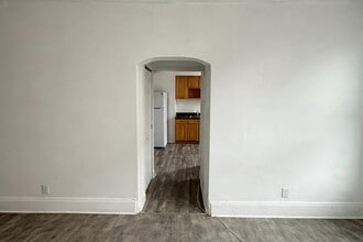 2500 Adam Pl in Union City, NJ - Building Photo - Building Photo