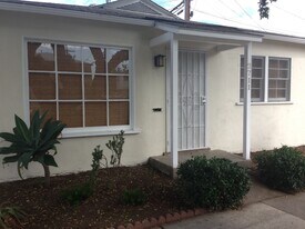 2709-2711 Broadway in Santa Monica, CA - Building Photo