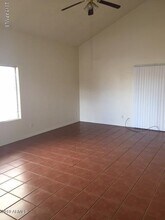 11125 N 82nd Dr in Peoria, AZ - Building Photo - Building Photo