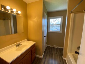 720 7th St in Colona, IL - Building Photo - Building Photo