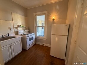 55 Wetmore Ave in Winchester, CT - Building Photo - Building Photo