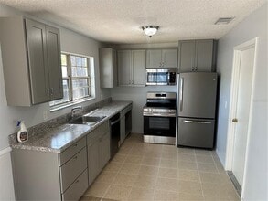 5 Spring Loop Cir in Ocala, FL - Building Photo - Building Photo