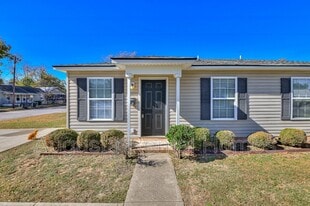 1718 Hicks St in Augusta, GA - Building Photo